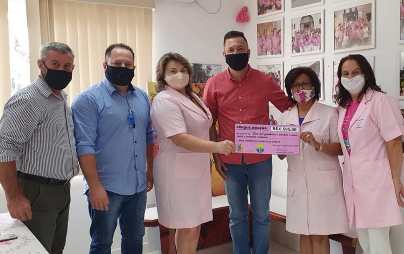 Vereador doou cerca de R$ 6 mil para a Rede Feminina de Combate ao C&acirc;ncer – Foto: Rick Zanata/Reprodu&ccedil;&atilde;o/Redes sociais/ND