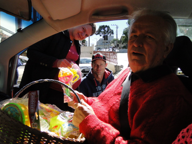 Seu Fury’s entregou brinquedos para as crian&ccedil;as por mais de uma d&eacute;cada – Foto: SBSOnline