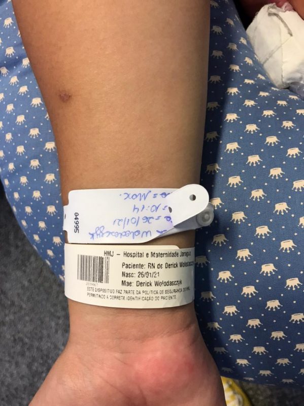 Derick foi registrado como a m&atilde;e do beb&ecirc; – Foto: Arquivo pessoal/ND