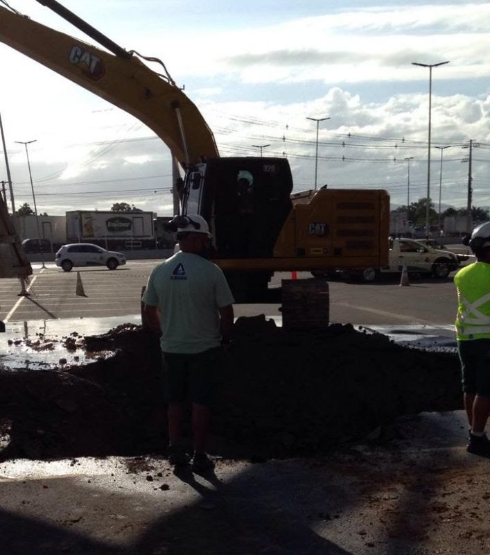 Casan realiza manutenção de adutora