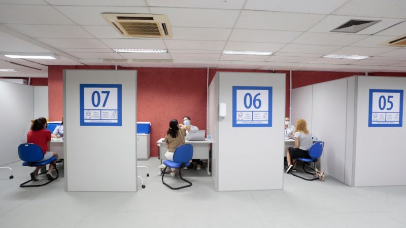 Vacina&ccedil;&atilde;o ocorre no Centreventos Cau Hansen – Foto: Prefeitura de Joinville/Divulga&ccedil;&atilde;o