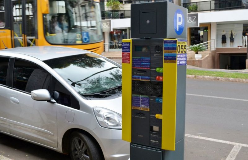 O estacionamento rotativo segue suspenso. – Foto: Reprodução/ND