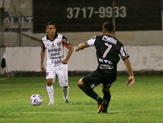 JEC conseguiu segurar o empate e garantiu a classifica&ccedil;&atilde;o &agrave; segunda fase – Foto: Vitor Forcellini/JEC