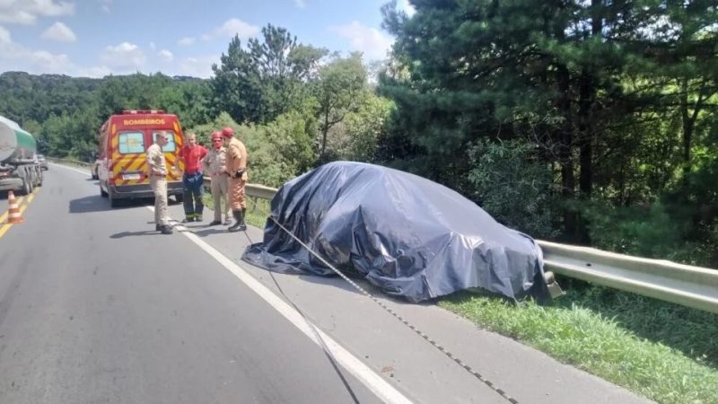 O homem morreu na hora. – Foto: Marcelo Borges/Banda B/Reprodução/ND