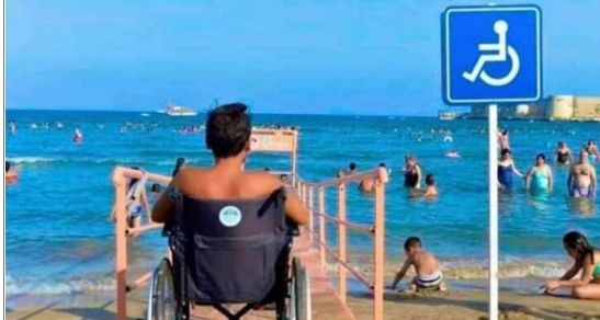 Modelo de passarela aquática para cadeirantes – Foto: divulgação/Fesporte