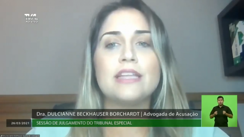 Dulcianne Beckhauser, advogada de acusação, foi firme em seu posicionamento pedindo afastamento do governador Moisés – Foto: TV AL/Divulgação/ND
