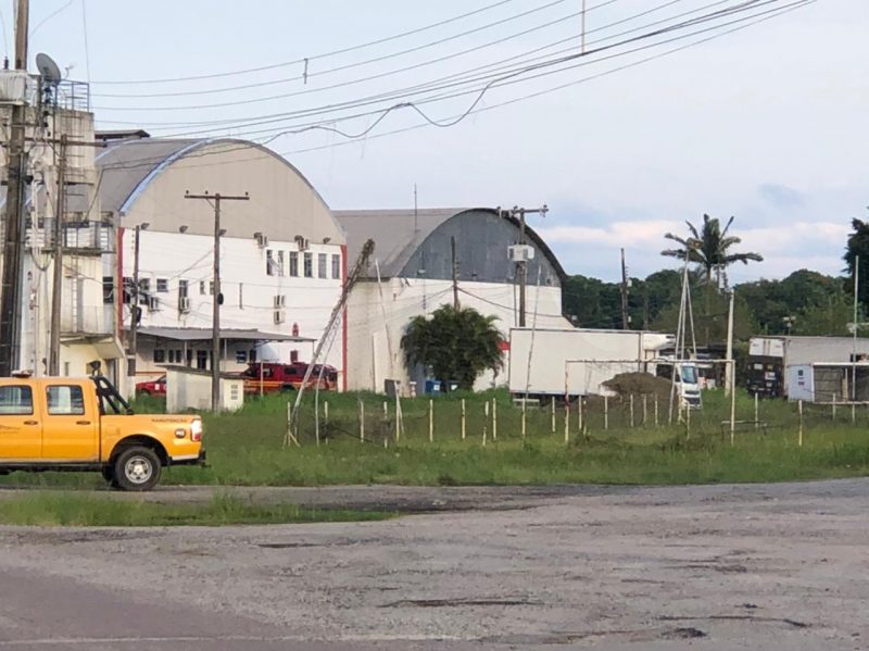 Imunizantes chegam a Florianópolis por volta das 8h20 desta quarta-feira (17)