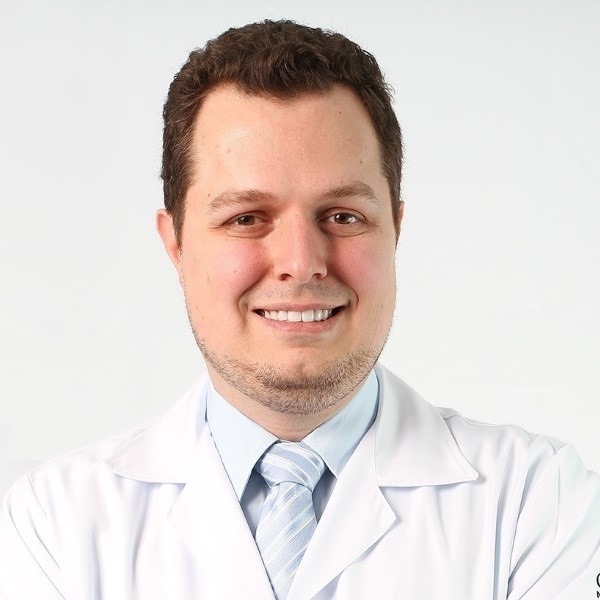 Santa Catarina já perdeu 24 médicos para a Covid-19. Alvário foi a vítima mais recente