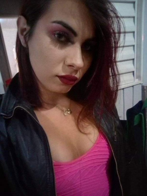 Duda Santos, 19 anos, transexual brutalmente assassinada em Itajaí &#8211; Foto: Arquivo Pessoal/ND