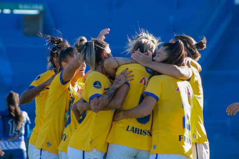 Equipe catarinense n&atilde;o tomou conhecimento das advers&aacute;rias – Foto: Andrielli Zambonim / Ava&iacute; Kindermann