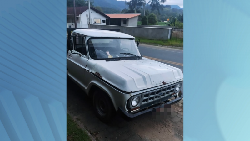 Jovem caiu da camionete em movimento em Timb&oacute; – Foto: CBM/Divulga&ccedil;&atilde;o