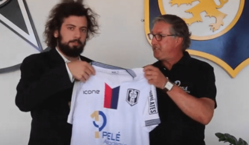Lucas Strabko, ou Cartolouco, já participou de A Fazenda e é Youtuber – Foto: Reprodução Youtube