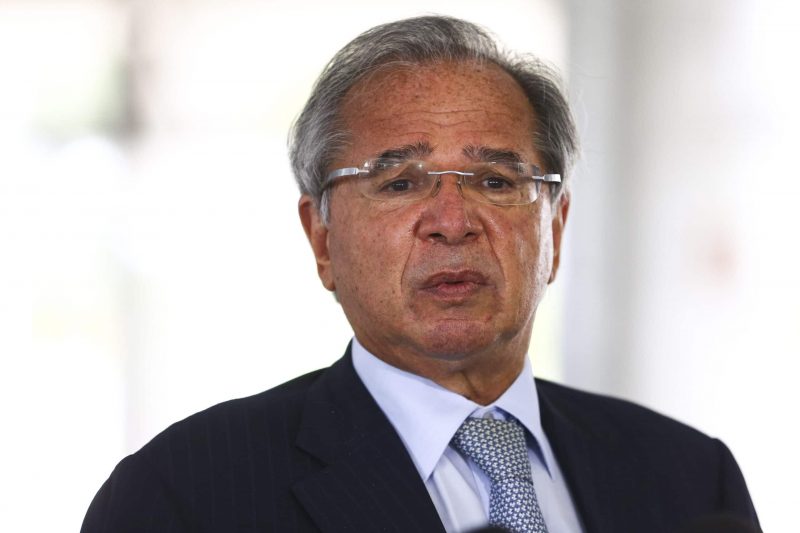 Guedes defendeu vacinação em massa