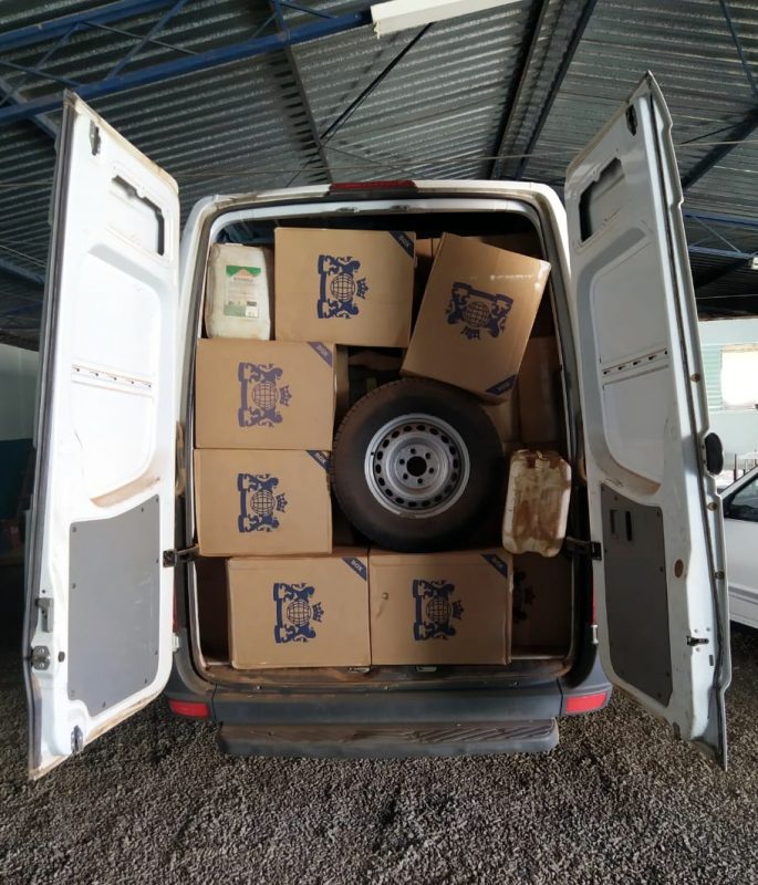 Cigarros estavam guardados em uma van com placas de Piracicaba (SP) – Foto: PRF/ND