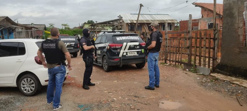 Equipes da Delegacia de Homicídios realizaram operação em três bairros de Joinville – Foto: Polícia Civil/Divulgação