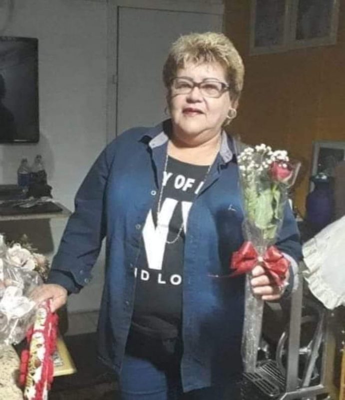 “Dona Marlene” <span class="d2edcug0 hpfvmrgz qv66sw1b c1et5uql rrkovp55 a8c37x1j keod5gw0 nxhoafnm aigsh9s9 d3f4x2em fe6kdd0r mau55g9w c8b282yb iv3no6db jq4qci2q a3bd9o3v knj5qynh oo9gr5id" dir="auto">atuava como agente operacional de serviços internos</span> – Foto: Reprodução/Redes Sociais