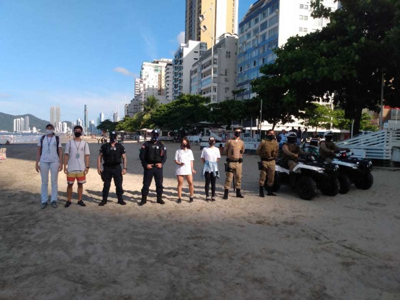 For&ccedil;a tarefa atuou na fiscaliza&ccedil;&atilde;o para o cumprimento das medidas em Balne&aacute;rio Cambori&uacute; – Foto: Secom BC/Divulga&ccedil;&atilde;o