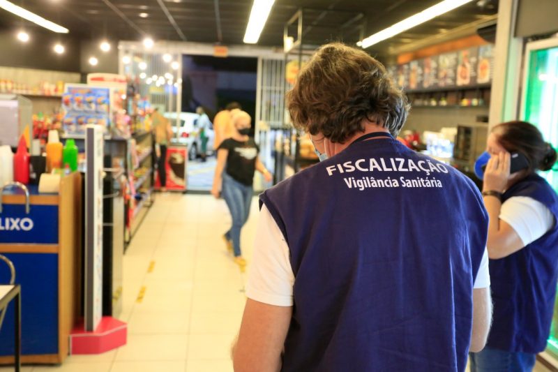 Quase 2 mil pessoas foram abordadas em opera&ccedil;&atilde;o integrada de fiscaliza&ccedil;&atilde;o na noite de sexta-feira (5), em Joinville – Foto: Divulga&ccedil;&atilde;o/ND