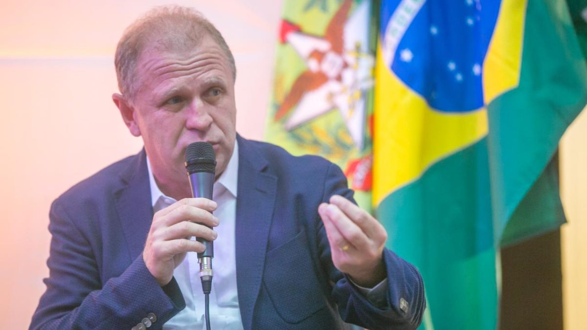 Qual o partido de Gelson Merisio? Veja quem é o deputado federal de SC e seus planos para 2026 - QTU Questões do Universo