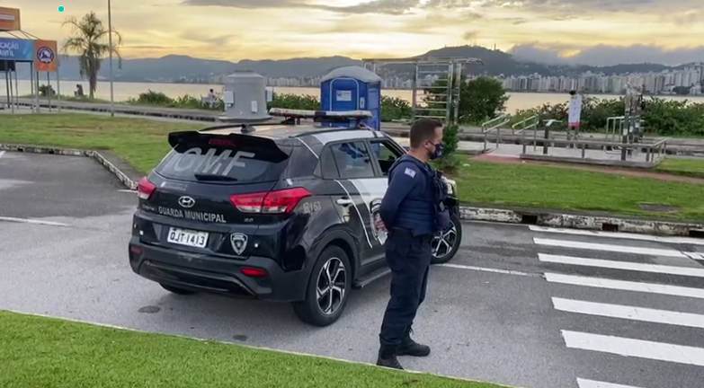 Beira-mar Continental é um dos pontos de vacinação nesta sexta (5)