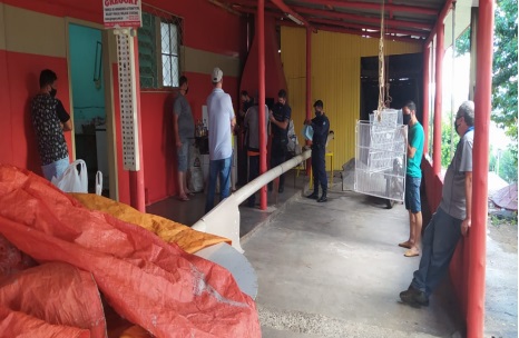 O bar foi fechado pela Guarda Municipal – Foto: Guarda Municipal/Divulgação/ND