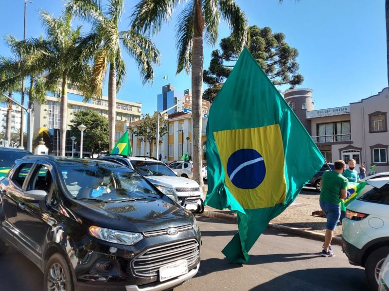 Manifestações contra STF e lockdown em Chapecó neste domingo (14)