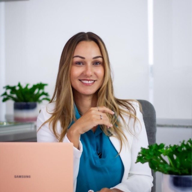 Dra Luisa Caser que vai abordar o polêmico assunto sobre os filtros de Instagram e a realidade