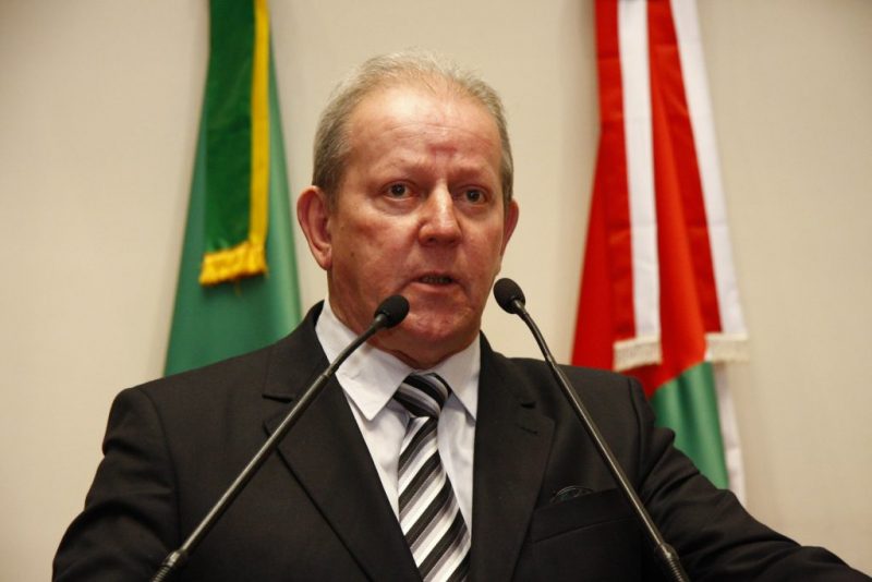 Oeste não pode prescindir de linha aérea com a Capital, diz deputado – Foto: Alesc/ND