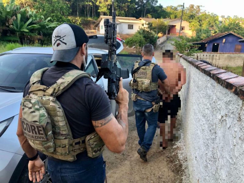 Polícia Civil prende três suspeitos de assaltos a cooperativas de crédito em Santa Catarina – Foto: Divulgação/Polícia Civil