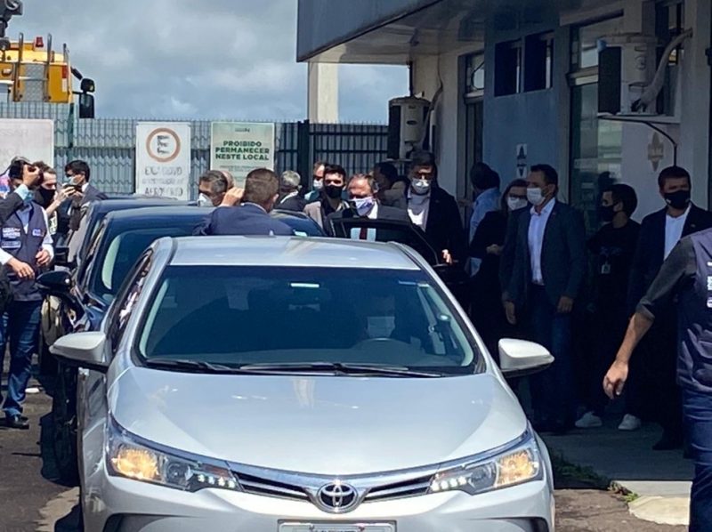 Ministro chegou atrasado por falta de teto – Foto: Divulgação