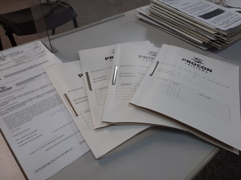 São mais de 550 processos abertos apenas no Procon de Criciúma – Foto: processos procon