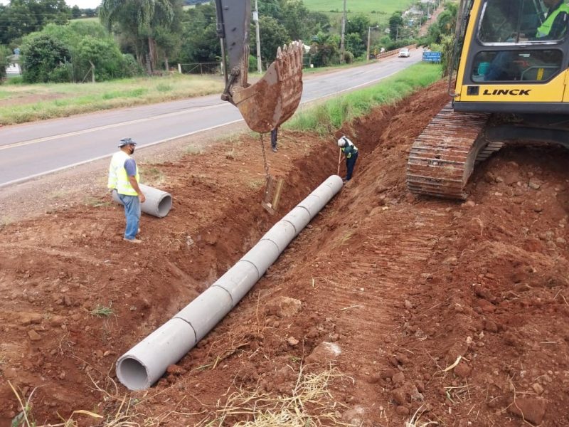 Terraplanagem e sistema de drenagem são iniciados em Xanxerê, na divisa com o município de Bom Jesus – Foto: Casan/Divulgação