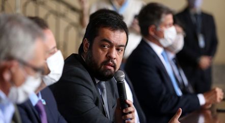 O governador pediu desculpas e disse que está empenhado no combate à covid-19. – Foto: CARLOS MAGNO