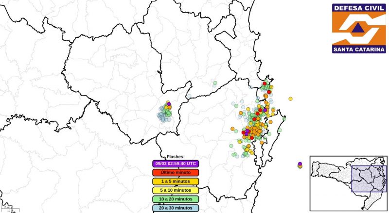 Raios que caíram nesta madrugada, entre às 23h30 e 00h – Foto: Defesa Civil de Santa Catarina/Divulgação/ND