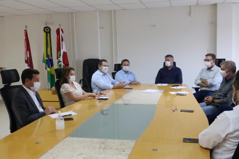 leitos; covid-19; grande florianópolis; reunião; prefeitos; hospitais; uti