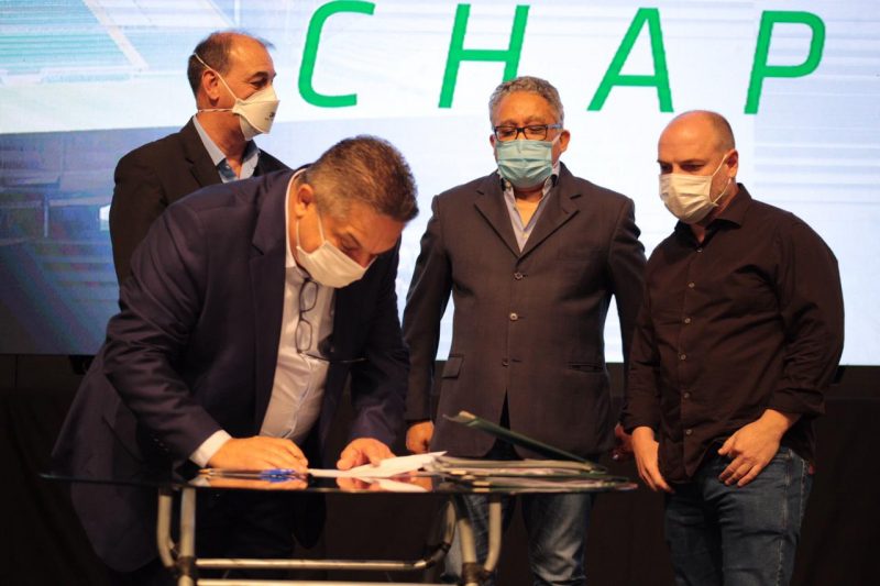 Prefeito João Rodrigues assina pacote de ações que chega a R$ 50 milhões – Foto: Prefeitura de Chapecó/Divulgação/ND