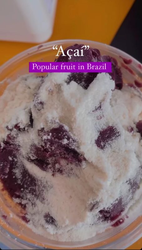 “Popular fruit in Brazil” escreveu Lurdiana no story – Foto: Redes Sociais