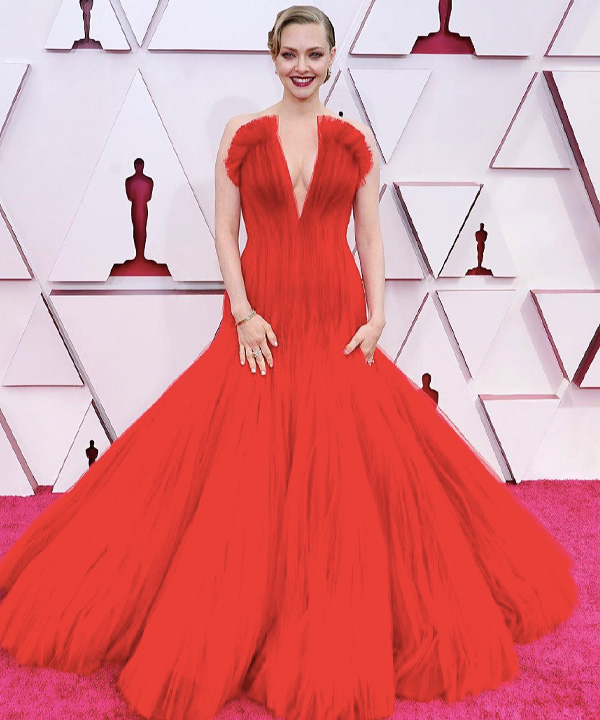 Amanda Seyfried, apostou em um vermelho lindo da marca Armani – Reprodução/Just Jared/ND