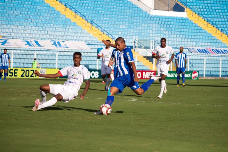 Atacante Gabriel vem sendo uma das novidades de Claudinei Oliveira na equipe – Foto: André Palma Ribeiro/Avaí FC