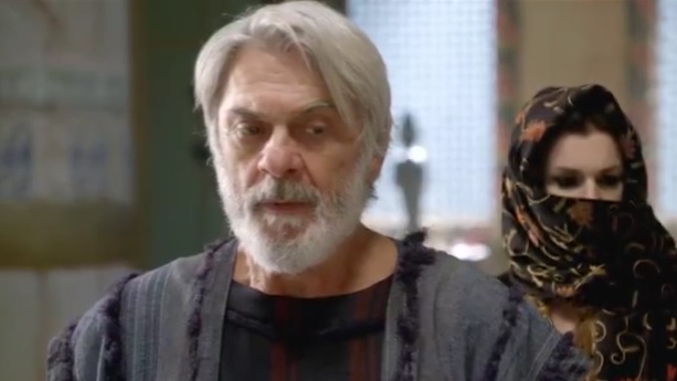 Abr&atilde;o n&atilde;o gosta do convite feito pelo Fara&oacute; &agrave; Sarai nesta quarta (14) – Foto: Reprodu&ccedil;&atilde;o / R7