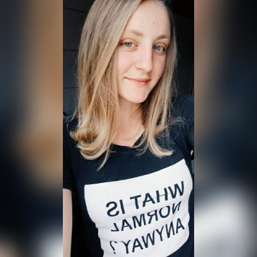 Mauriceia morreu carbonizada em um incêndio na casa em que morava
