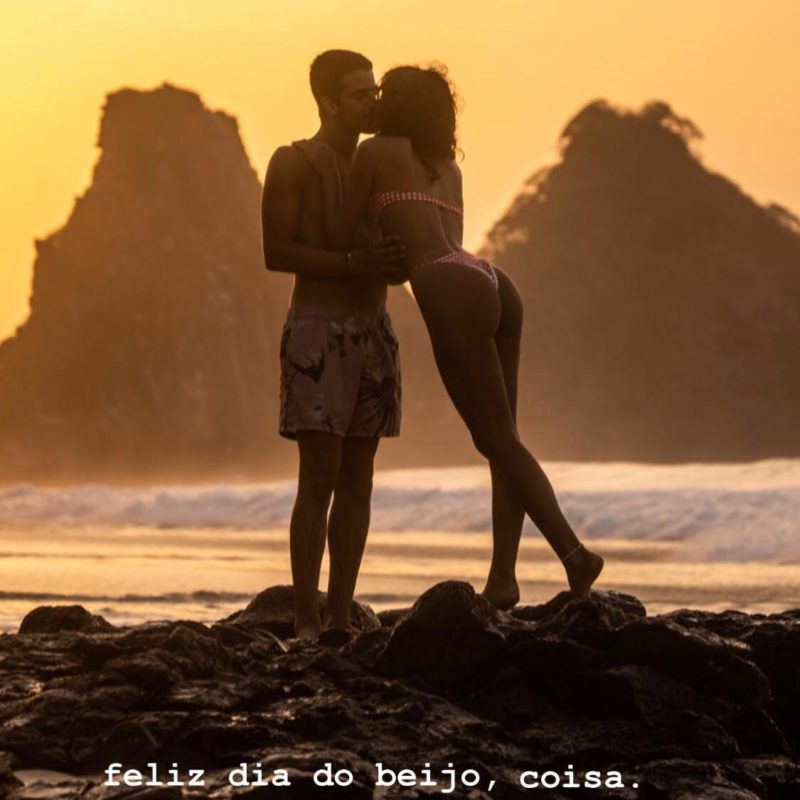 Atriz colocou nos stories comemorando o DIa do Beijo com novo namorado – Foto: Reprodu&ccedil;&atilde;o/Instagram Bruna Marquezine