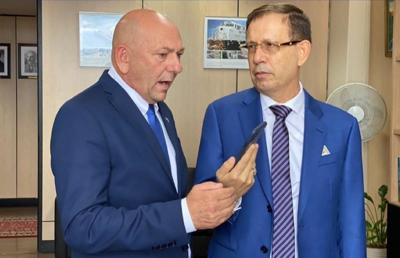 Iniciativa liderada por Carlos Wizard e Luciano Hang negocia vacinas com Embaixada da China – Foto: Instagram/Reprodução