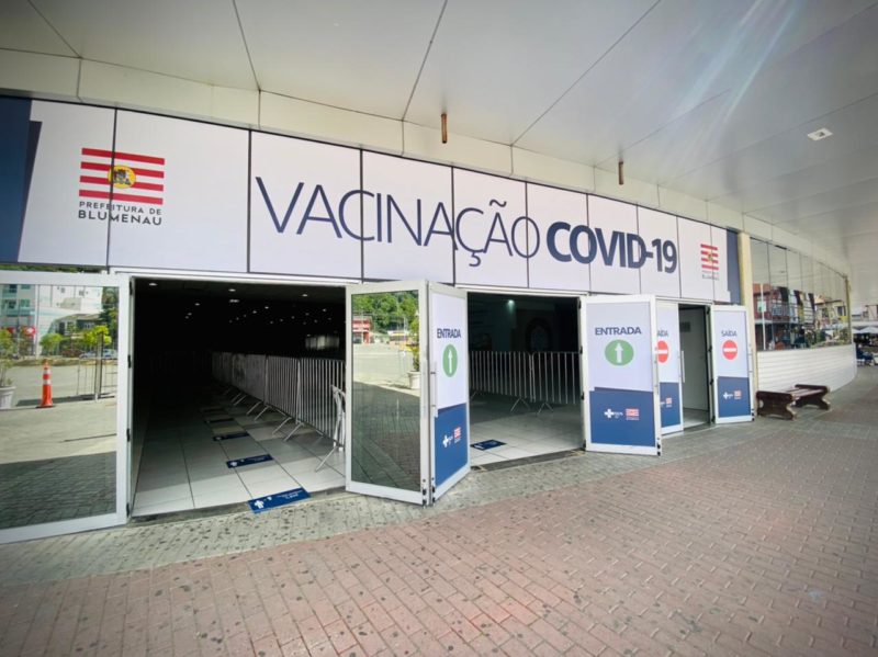 Central de Vacinação em Blumenau – Foto: Moisés Stuker/NDTV Blumenau