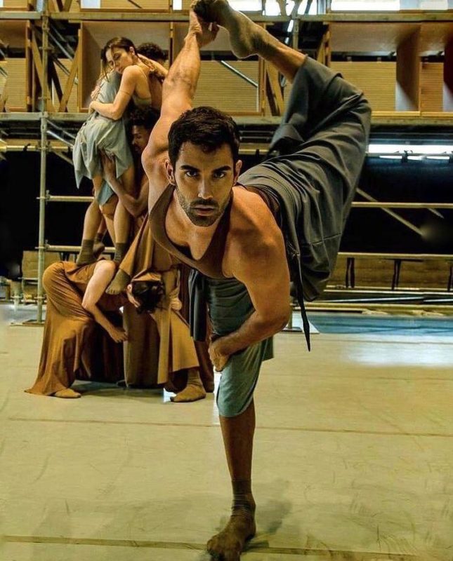 Luiz atualmente dan&ccedil;a no bal&eacute; do Teatro Municipal de S&atilde;o Paulo – Foto: Arquivo pessoal/Divulga&ccedil;&atilde;o
