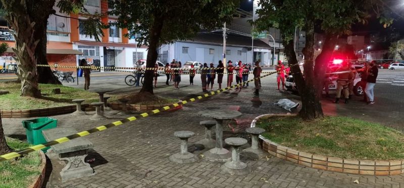 IGP, Polícia Civil, Polícia Miltar e Samu estiveram no local do crime – Foto: Portal Éder Luiz/Divulgação/ND
