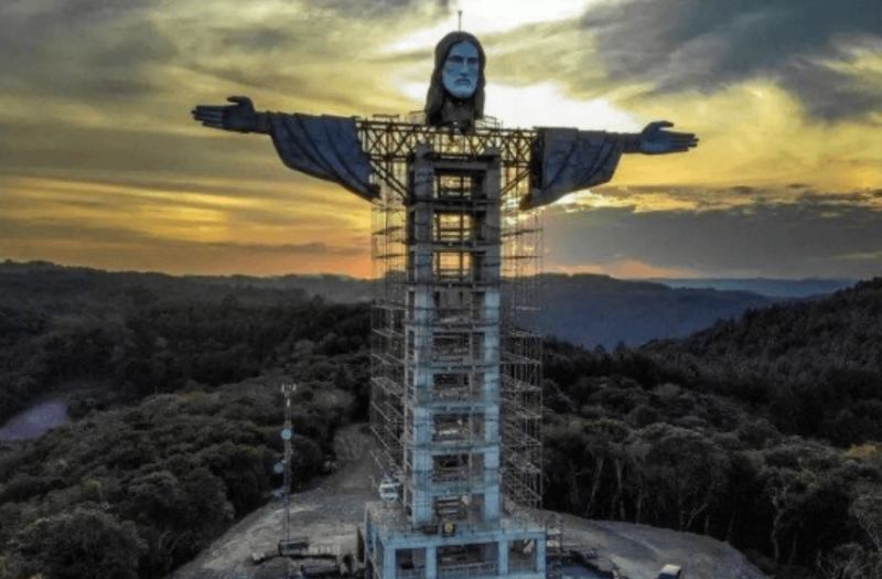 Cristo Protetor, de Encantado, já ganhou manchetes internacionais – Foto: Divulgação