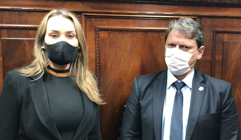 Daniela Reinehr e Tarcísio Gomes Freitas