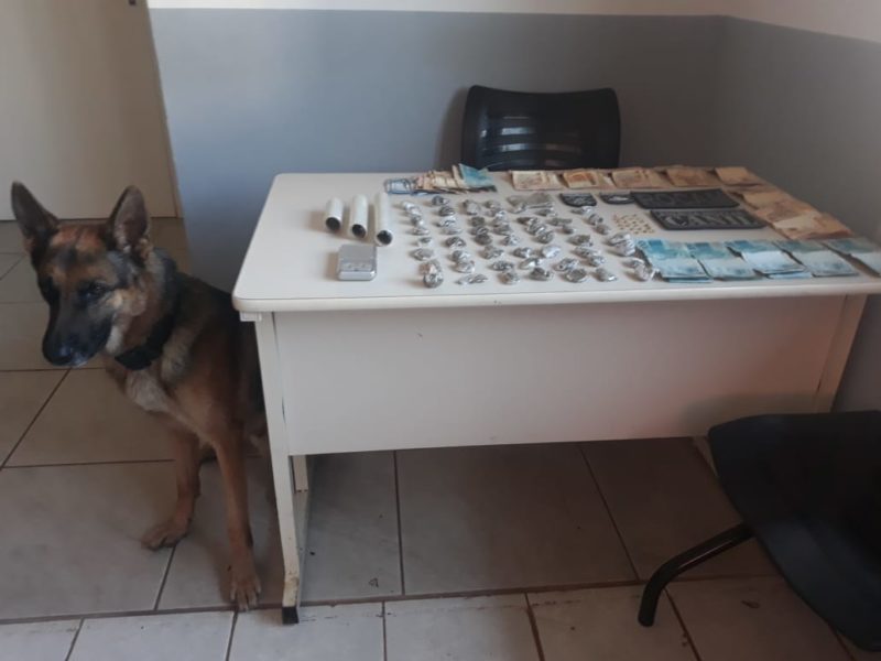 Adolescente estava comercializando drogas no bairro São Pedro. – Foto: Diego Antunes/NDTV Chapecó