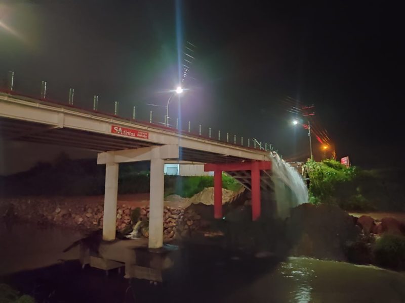 Cabeceira da Ponte Santos Dumont cedeu na noite desta quarta-feira (21) – Foto: Divulgação/ND